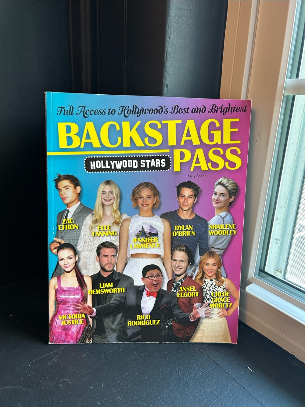 Backstage Pass Hollywood Stars magazine with photos of celebrities